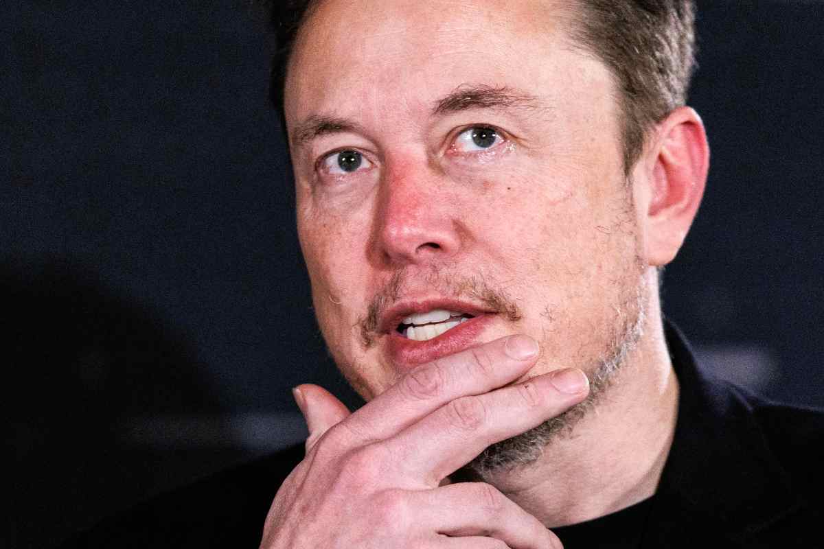 Tesla contro i clienti